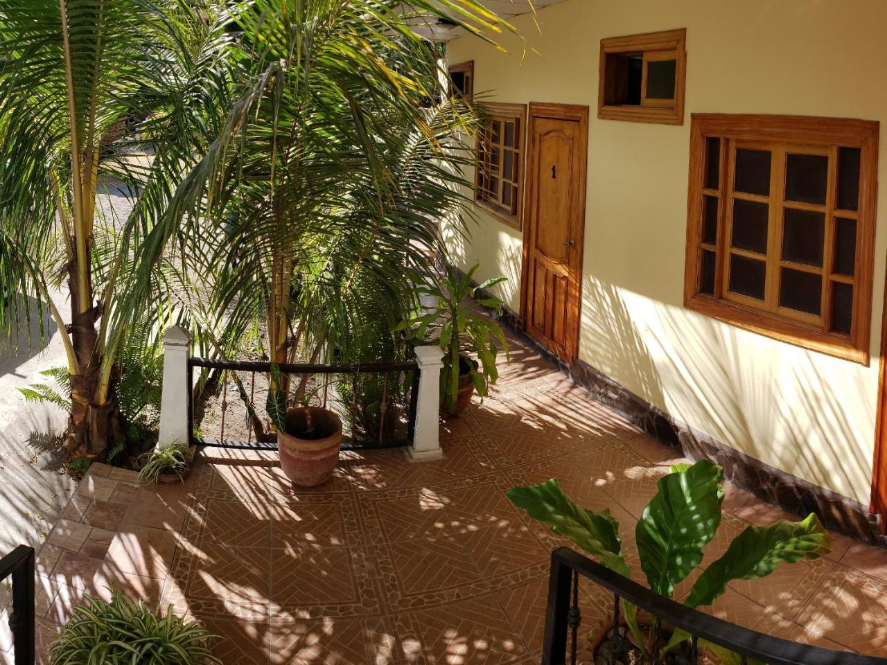 Hostal Casa Vieja มาตากัลปา ภายนอก รูปภาพ